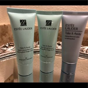EstéeLauder take it away make up Remover